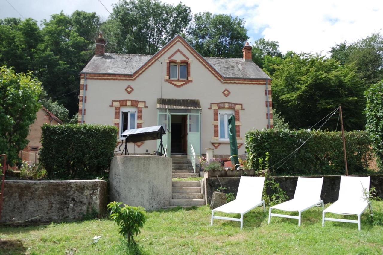 Domaine Du Pavillon Gite 15 Personnes Issy-l'Eveque Eksteriør bilde